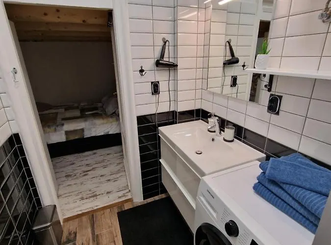 Point アパート *